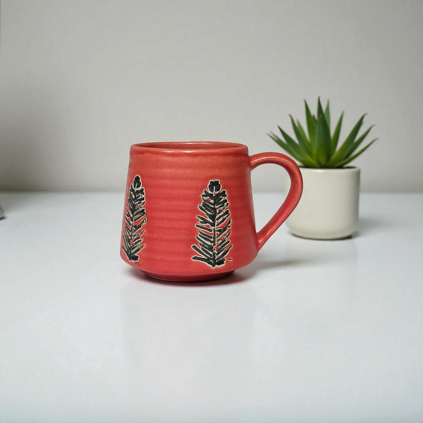 Rustleaf Sipper — Handcrafted Stoneware Mug